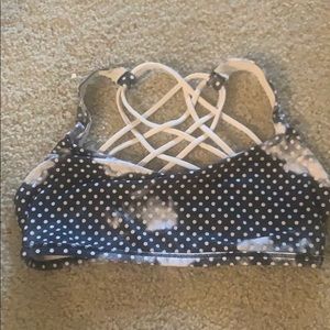 Lululemon sports bra